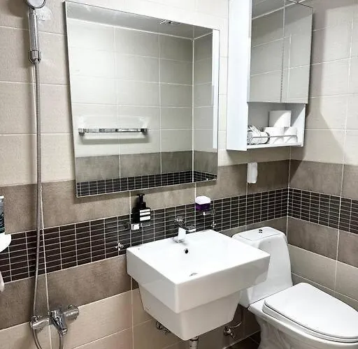 Holiday home Modern And Comfy House/ Hongik St. Exit 2 10min Seoul