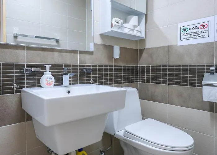 Holiday home Modern And Comfy House/ Hongik St. Exit 2 10min *